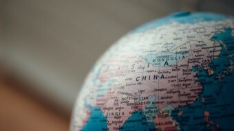 The Fight on "Stable Coins" Supremacy