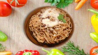 Spaghetti Bolognese in 20 minutes - a`la marianomariano