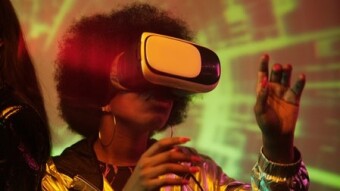 To Metaverse or not to Metaverse? The Shenganiguns and The Uteo Tour