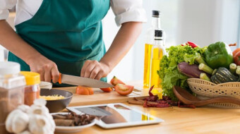 Earning Some Cash With Your Knowledge About Food and Recipes