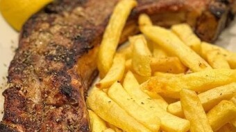 Foodbook #1089 big  steak with French fries