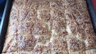 Foodbook #615 fast cheese pie with sesame