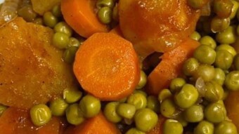 Foodbook #1032 peas with carrot and potatoes
