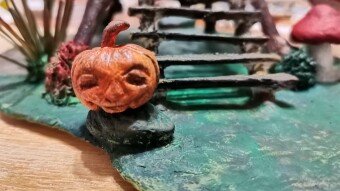 My latest #artworks through #sculpting in clay and filming short videos in stop motion style with my #lego minifigures ...