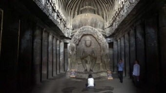 Ellora, caves of many cultures and religions - my trip to India