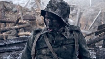 La guerra es un lugar donde jóvenes que no se conocen se matan entre sí / War is a place where young people who don't know each other kill each other.