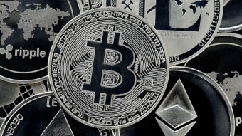 Should 2020 invest in cryptocurrencies or cryptocurrencies?