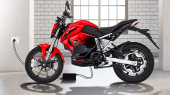 My first electric motorbike - Revolt RV400