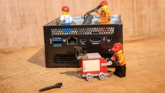 Persistent CIFS Mount in Linux