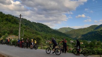 A Girl Cyclist in Iran, How a Long Time Dream Turned to Reality (2)