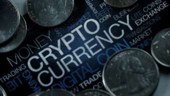 Sen. Toomey Questions FDIC on Allegations of Discouraging Banking Relations with Crypto Entities