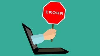 Are people still holding cryptocurrencies on exchanges?