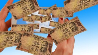Can a single currency depreciate more than 20% in a single day?
