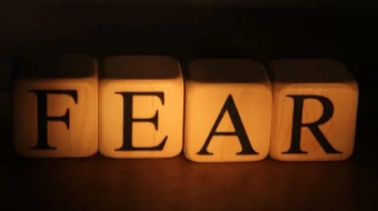 Short tip: Manage risk, trust and fear