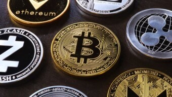 Bitcoin & Altcoin - The Difference