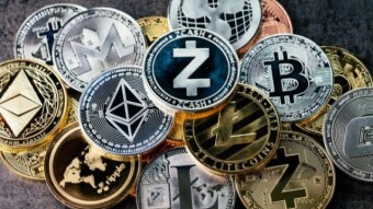 What could signal the start of the "altcoin season"