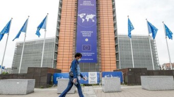 Brussels predicts "recession of historic proportions"