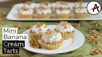 THE BEST Mini Banana Cream Tarts| Mini Banana Cream Pies| How to make individual banana cream tarts