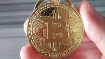 My First Cryptocurrency Hardware Wallet