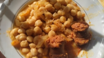 Chickpeas with Cabbage and Chorizo