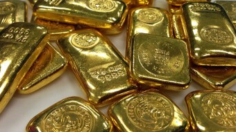 Weekly Gold Price Prediction: Strong Uptrend Targets the $1,640 Range as Bitcoin Drops Lower