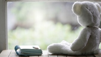Impressionable Experiences:  How Mommy Died:  Daughter, Don't Sit In My Parlor