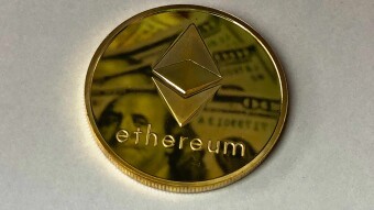 A blockchain that... | Ideas that came to my mind