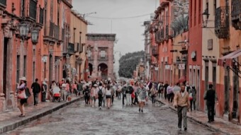 Trump still has a proposal to start a war against Mexico