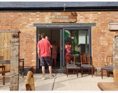Sarah Martin holds Exhibition in Northamptonshire