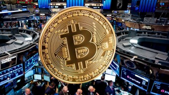 Is it Difficult to HODL???