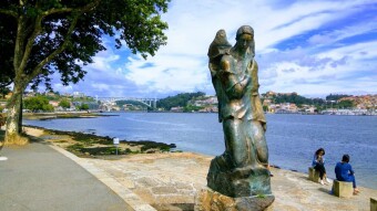 Trip to Portugal - The messenger - Porto
