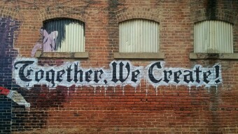 The Yin and Yang of Decentralized Collaboration