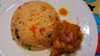 Receta en vídeo de arroz frito mixto