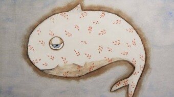 A new fish in white (with a lot of red leaves ^_^)