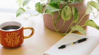 Words Grinding Results in Blogging