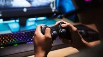 MAKE A BAG OF XLM USING YOUR PHONE FOR FREE PLAYING A GAME