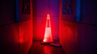 Dating Chronicles #18 – The Bodyguard and flashing red lights.