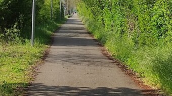 Hiking on the bikeway Vignola-Modena (stretch between the town of Spilamberto and Vignola)