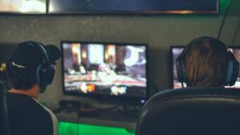 How Much Do Esports Players Make?