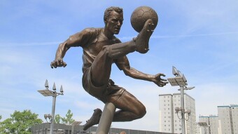 The Non-Flying Dutchman: Dennis Bergkamp.