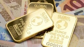 Gold, Bitcoin and US Dollar