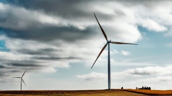 Stocks Hang On Cost Of Energy