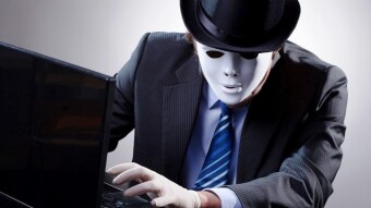 Nuriel Roubini: billions of dollars are deposited daily with bitcoin scammers