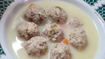 Foodbook #911 meatball soup – Yuvarlakia