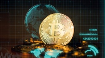 Bet everything on Bitcoin or diversify with Altcoins? 6 strategies compared