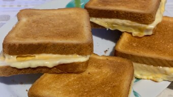 Toast at the oven with Gouda and cheddar inside ...YUMMY