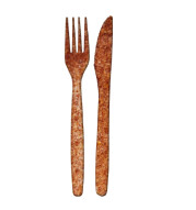 Ecological dishes and cutlery - bran instead of plastic?