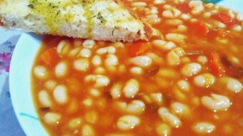 Foodbook #873 Greek white bean soup - Fasolada