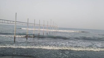 A Sunny Day, Seagulls & Sightseeing on The New Beach
