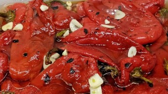 Foodbook #1106 red peppers with feta cheese